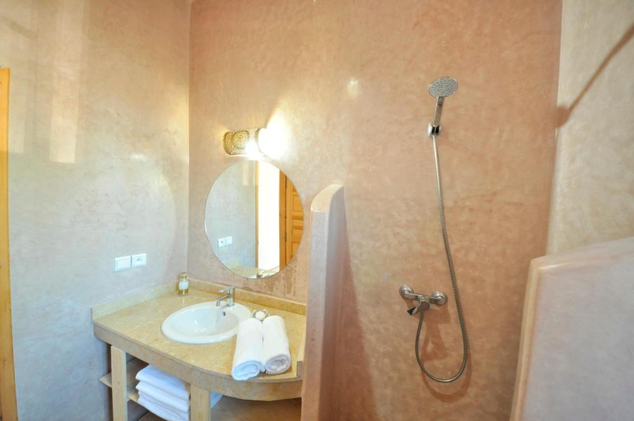 Villa Dar Sultana Есувейра Екстериор снимка